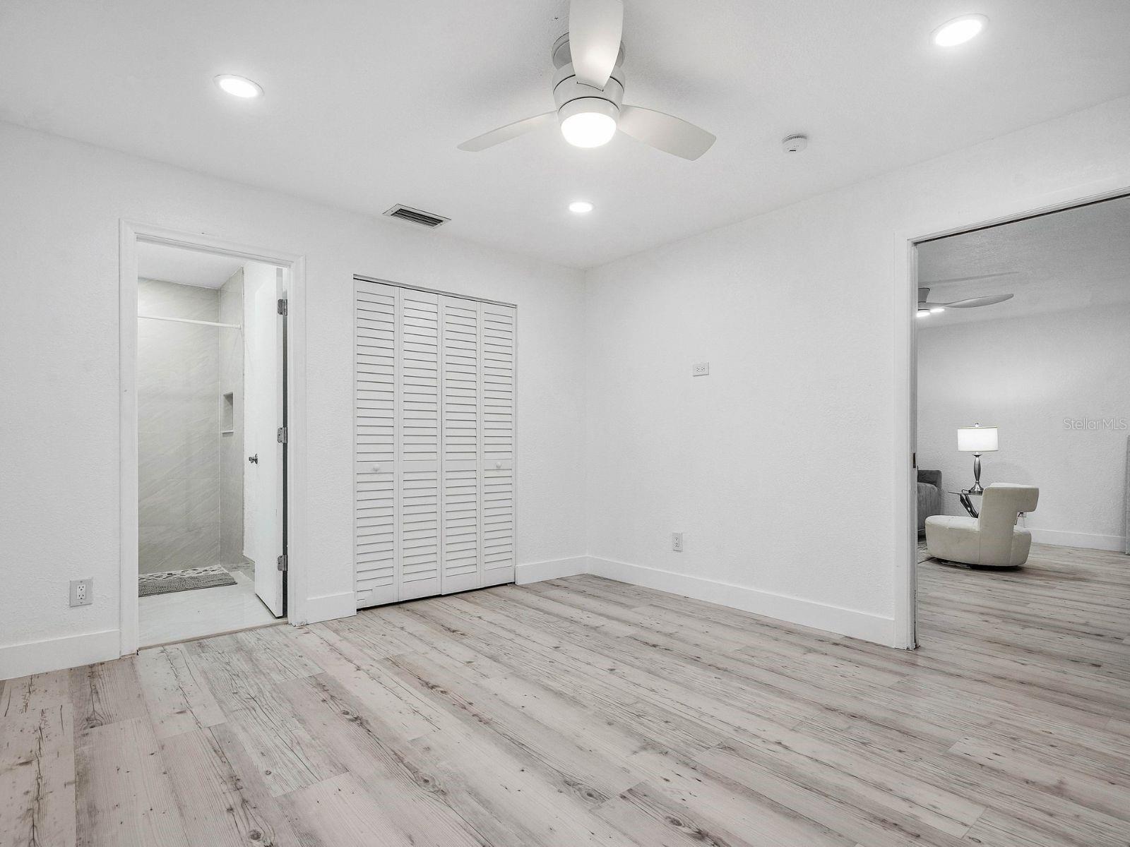 Image 22 of 32 For 185 7th Street