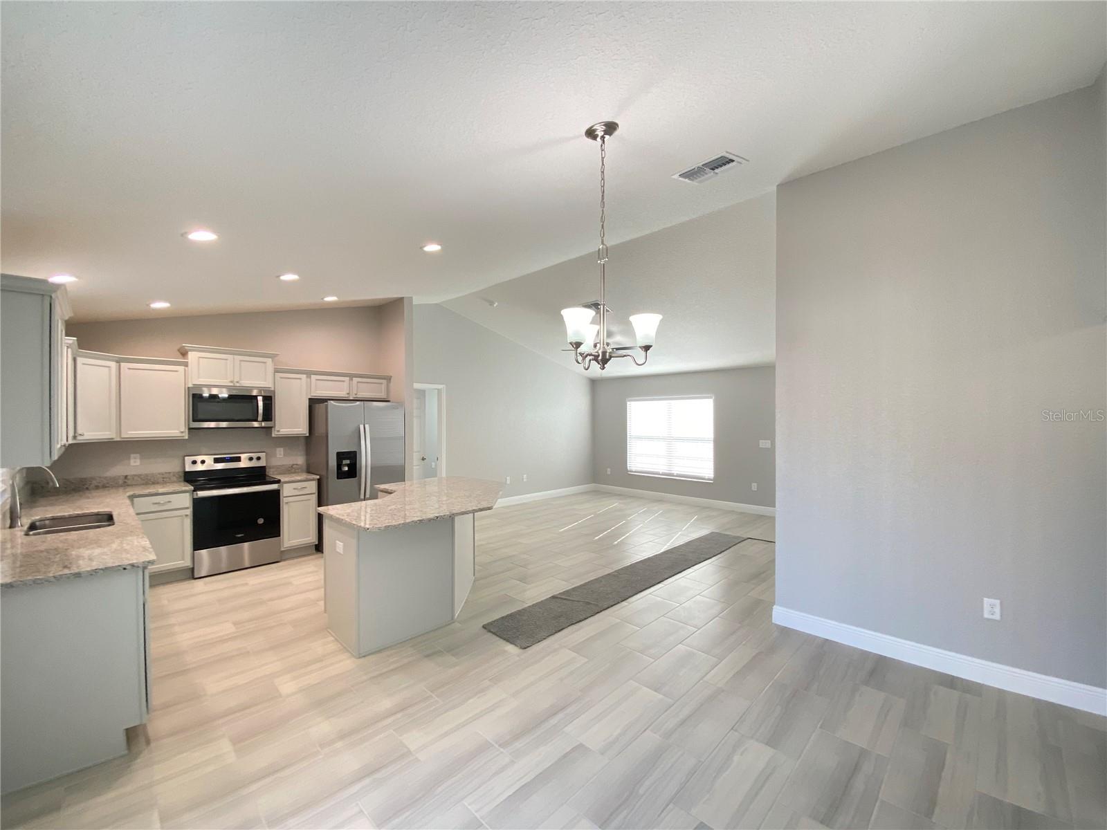Image 10 of 16 For 8027 Vince Drive