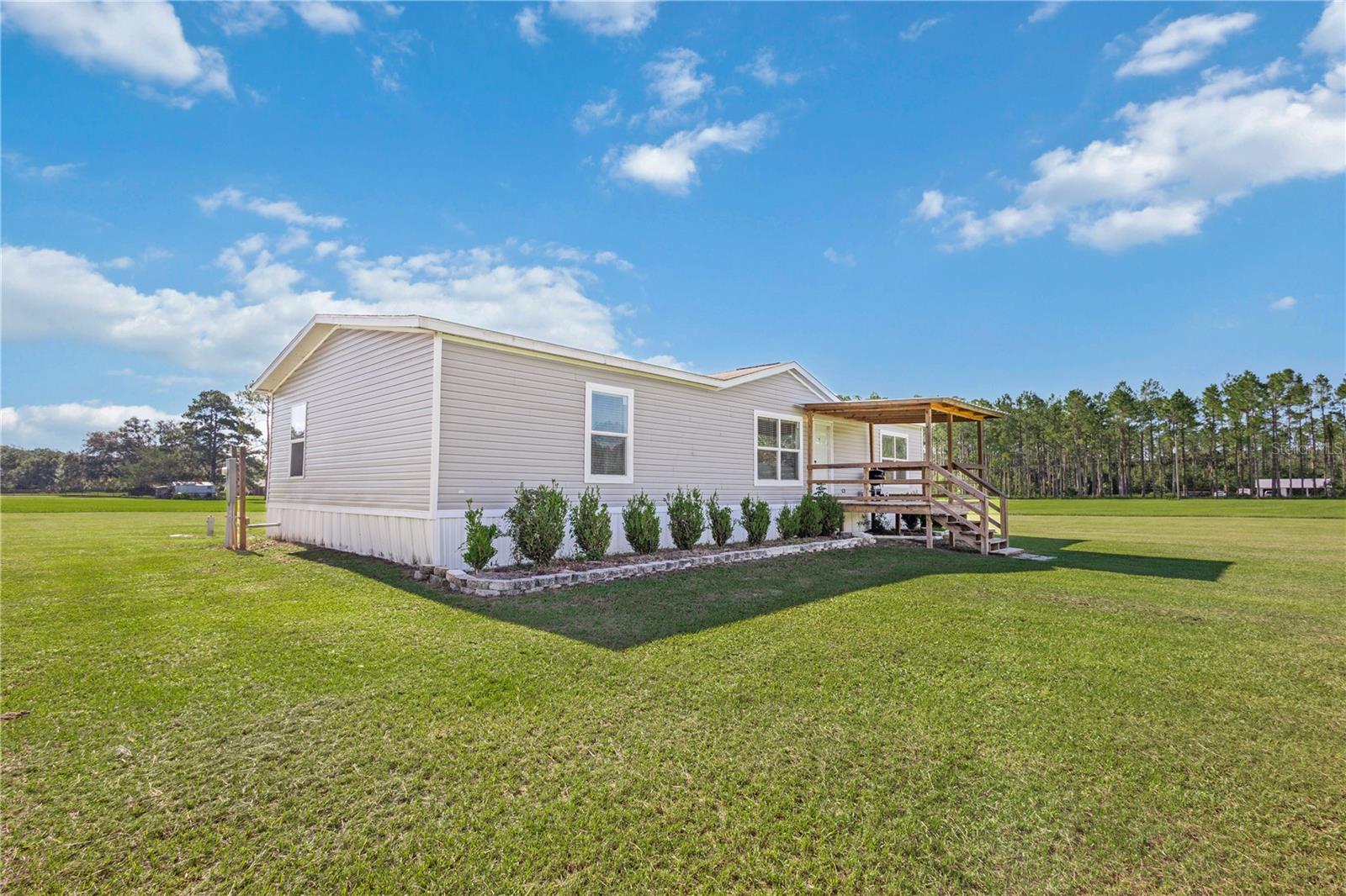 Details for 1033 8th Street, WILLISTON, FL 32696