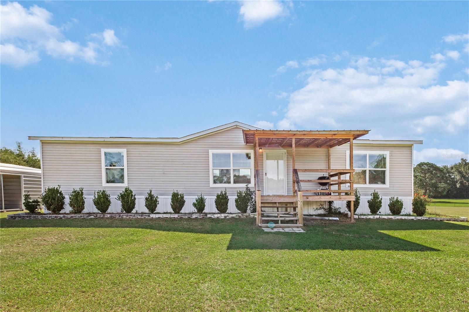 Image 2 of 67 For 1033 8th Street