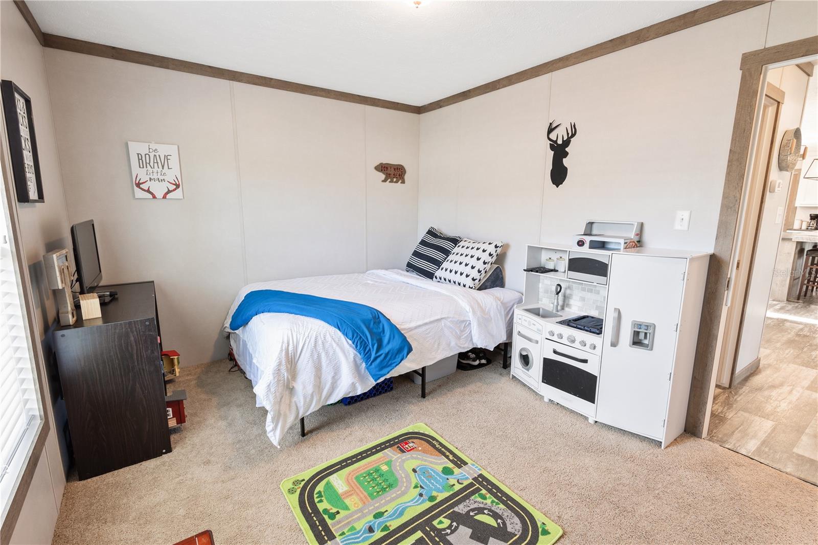 Image 25 of 67 For 1033 8th Street