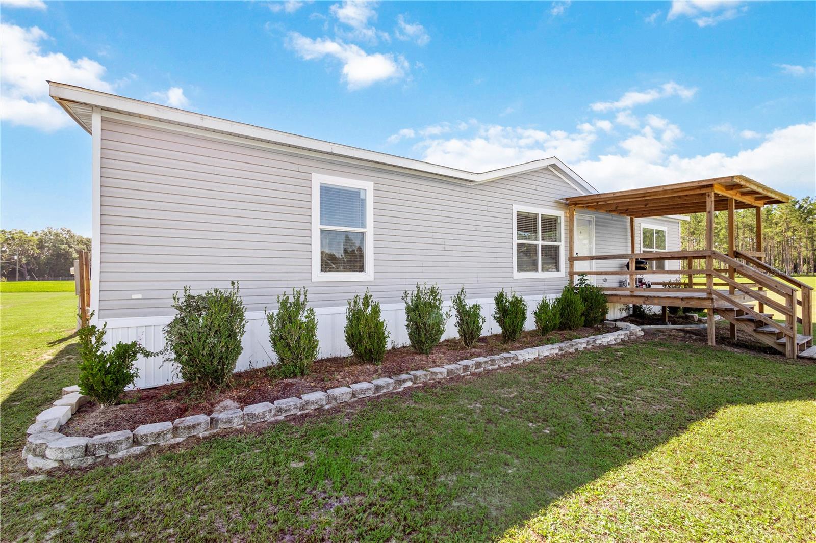 Image 3 of 67 For 1033 8th Street