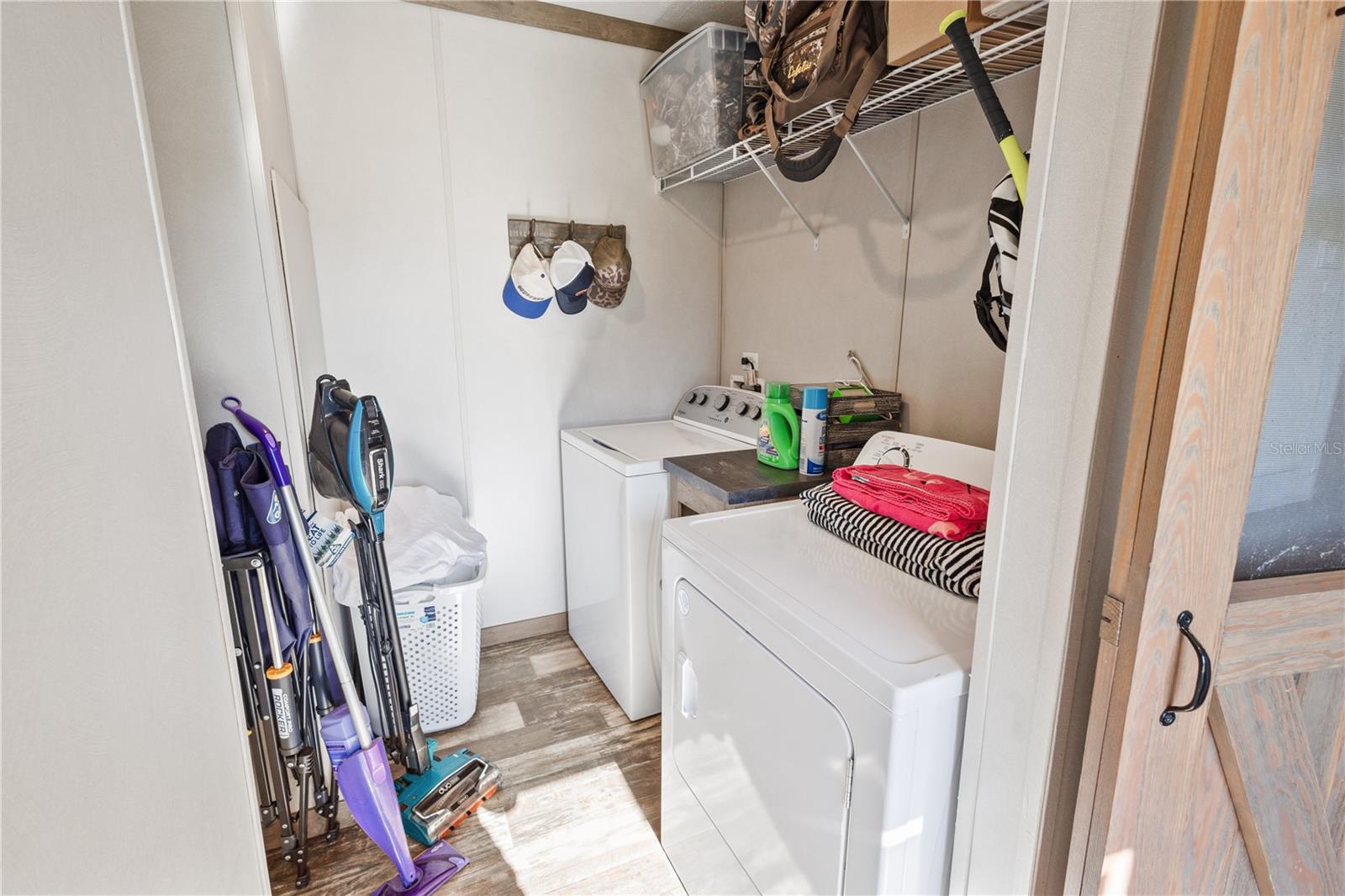 Image 35 of 67 For 1033 8th Street