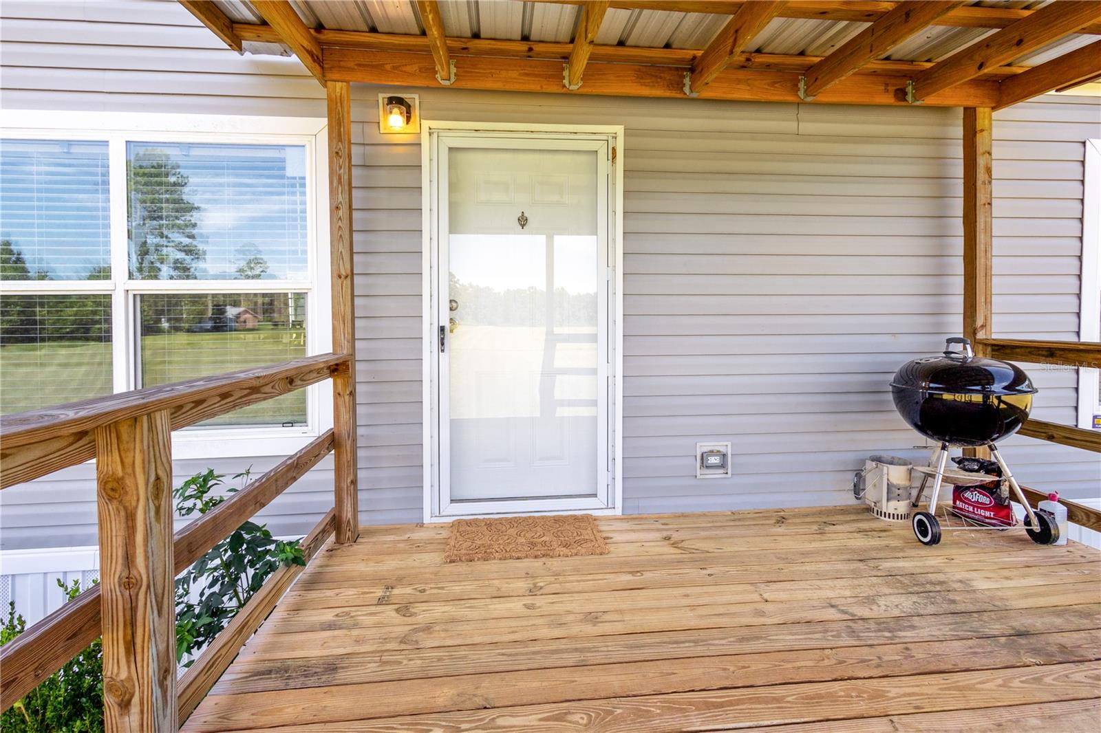 Image 9 of 67 For 1033 8th Street