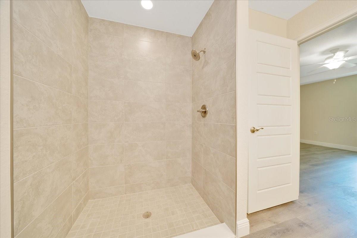 Image 18 of 30 For 128 Juniper Run