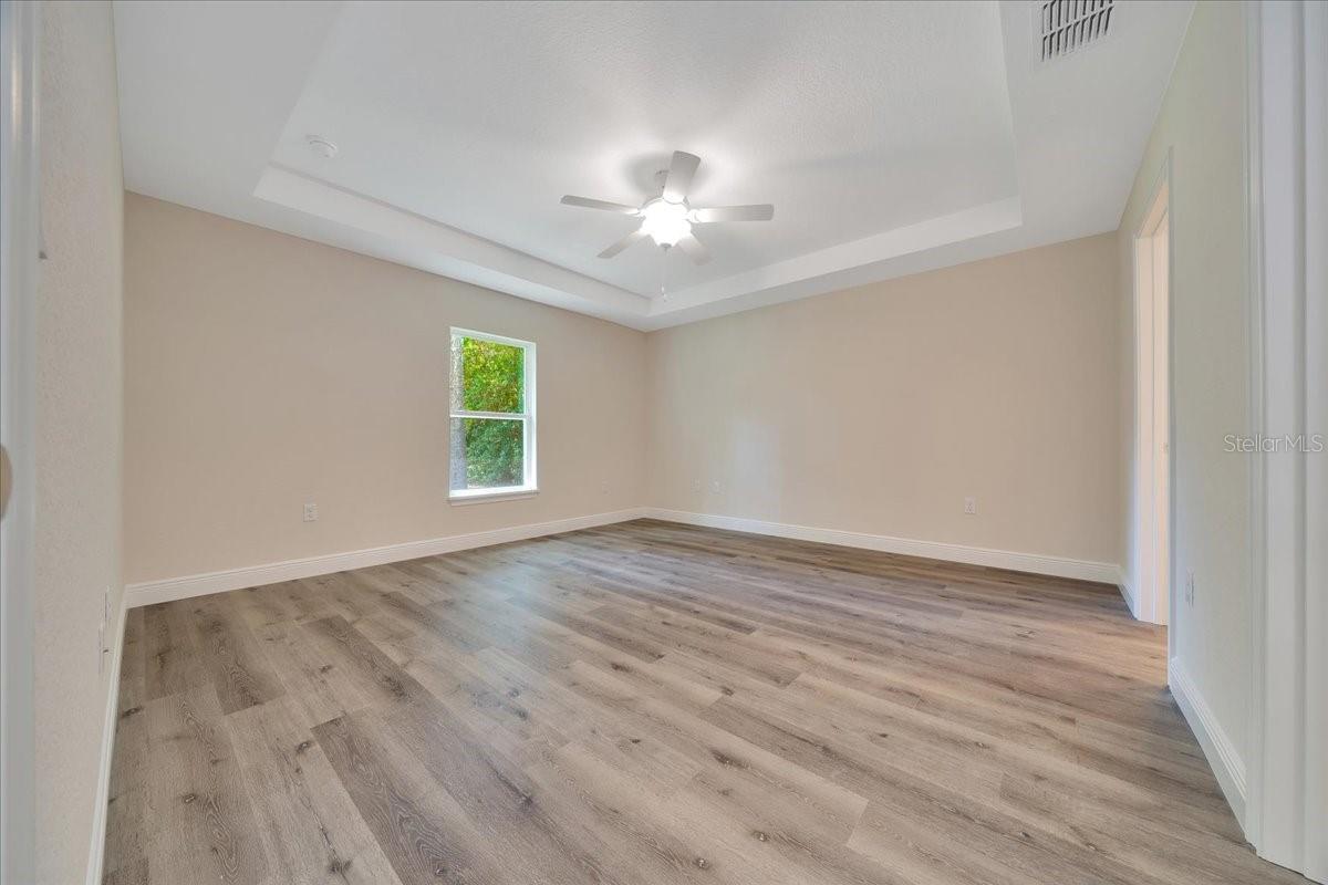 Image 27 of 30 For 128 Juniper Run