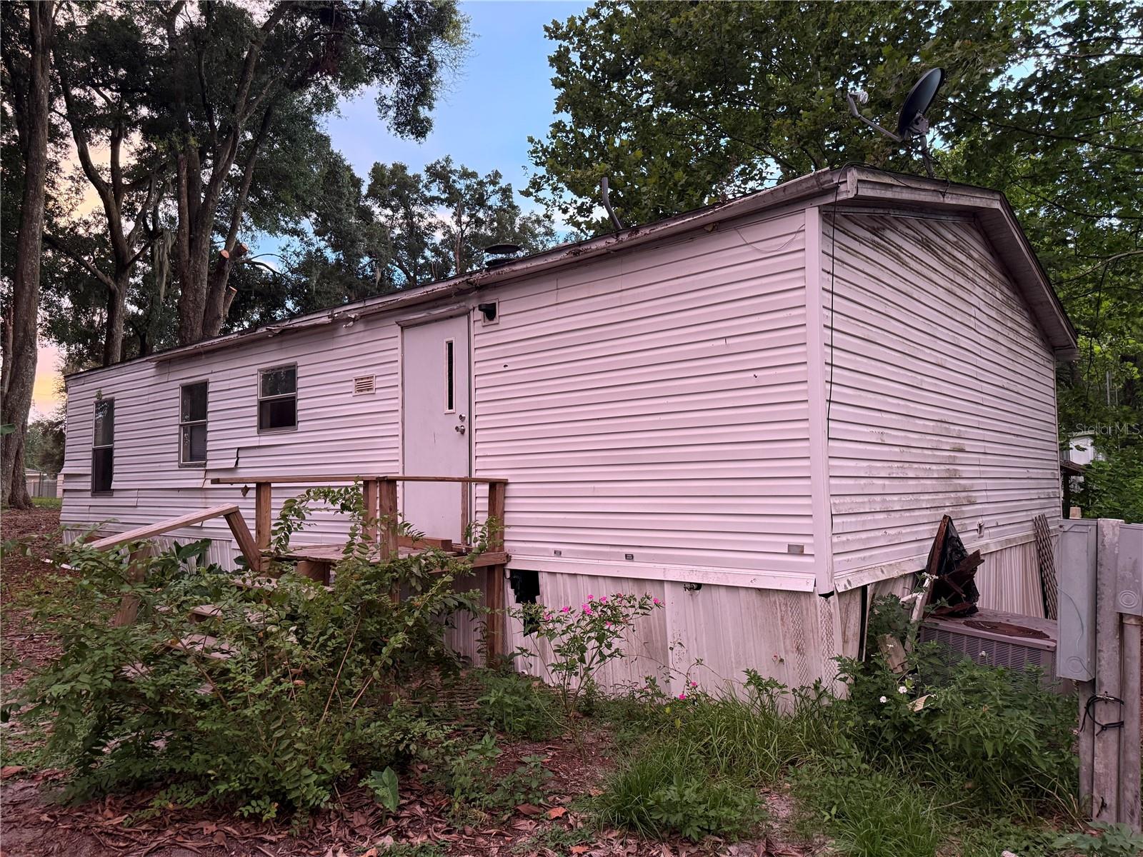 Image 14 of 26 For 1809 162nd Street