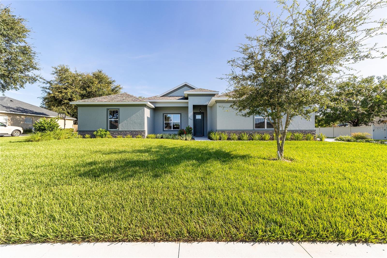 Image 53 of 61 For 4743 34th Street