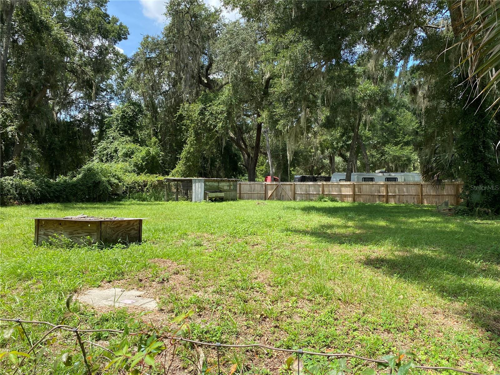 Image 11 of 29 For 17320 37th Court