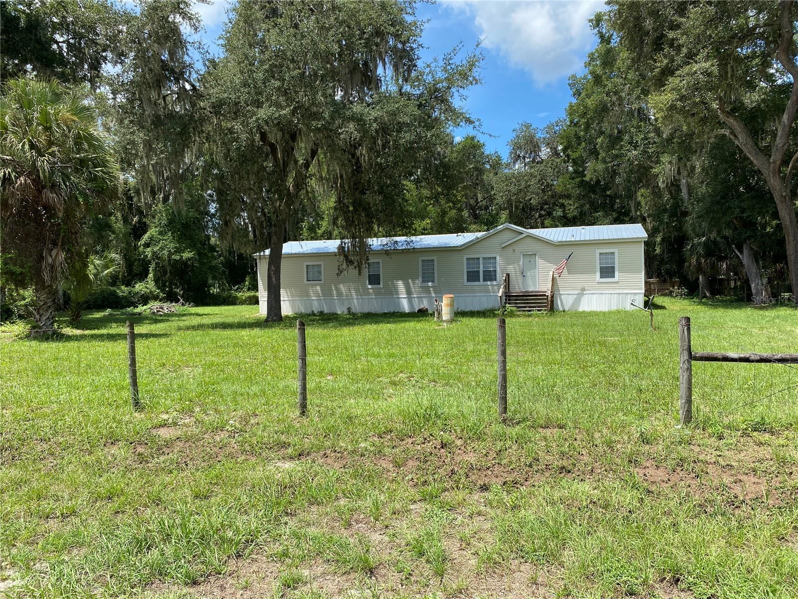 Image 8 of 29 For 17320 37th Court