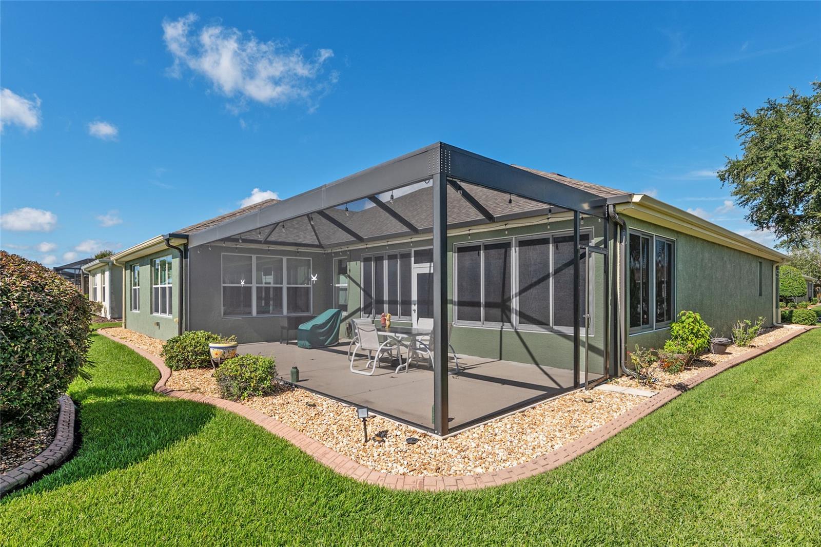 Image 5 of 98 For 9439 71st Loop