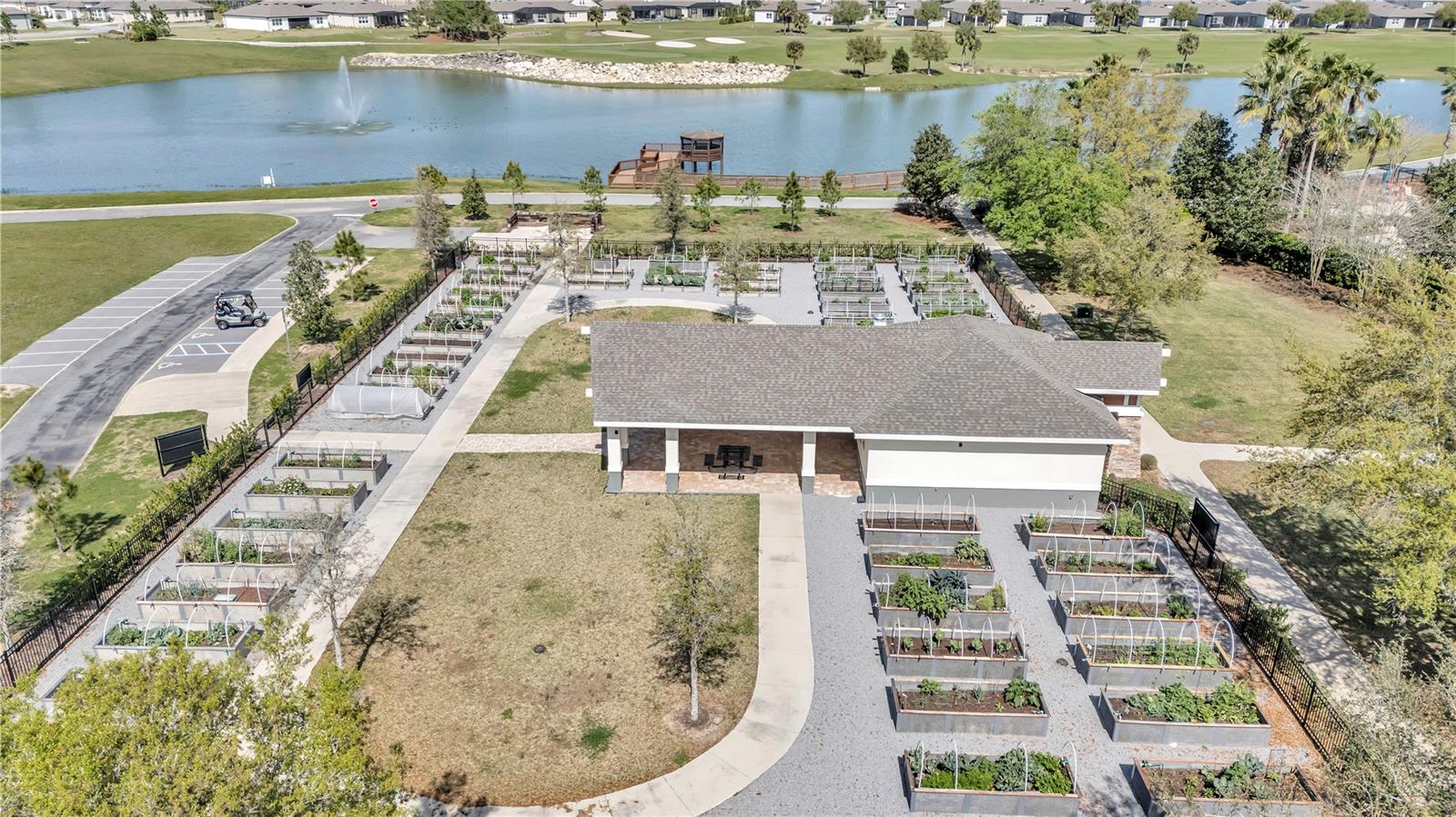 Image 74 of 98 For 9439 71st Loop