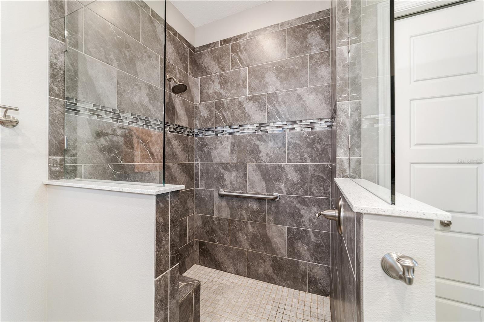 Image 26 of 43 For 7883 88th Street Road