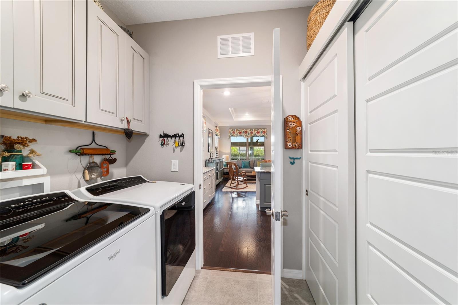 Image 33 of 43 For 7883 88th Street Road