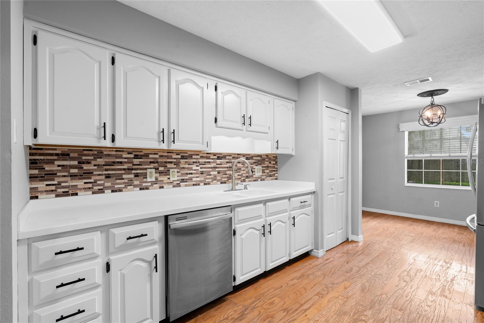 Image 12 of 35 For 986 57th Avenue