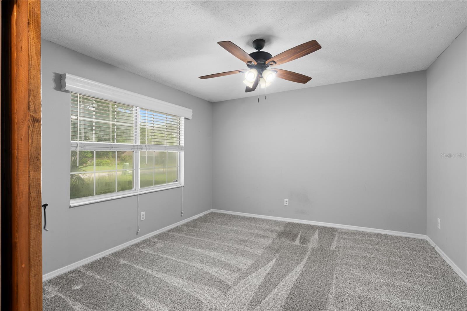 Image 4 of 35 For 986 57th Avenue