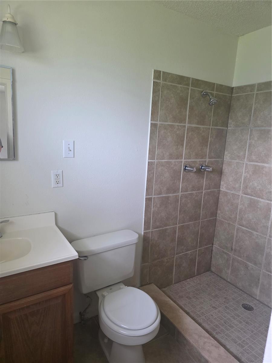 Image 12 of 13 For 3144 6th Street