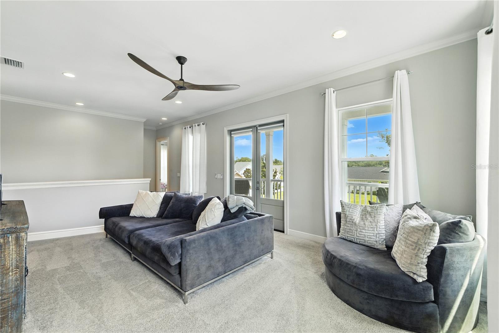 Listing photo id 23 for 2824 20th Avenue