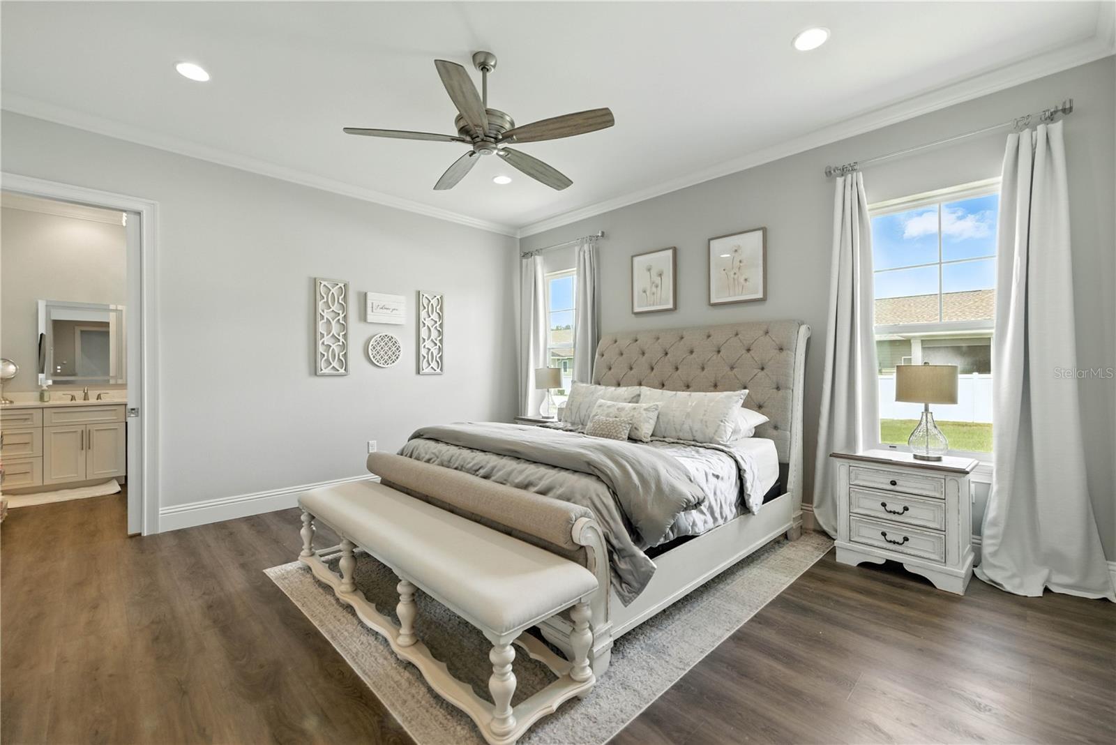 Listing photo id 26 for 2824 20th Avenue