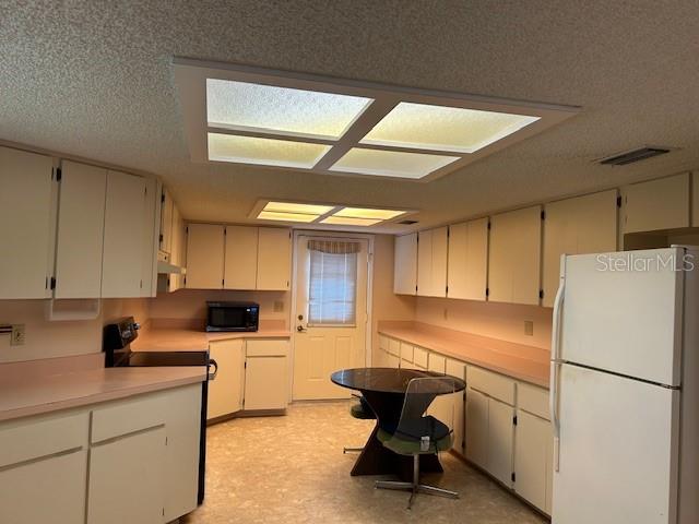 Image 16 of 78 For 8602 116th Place Road