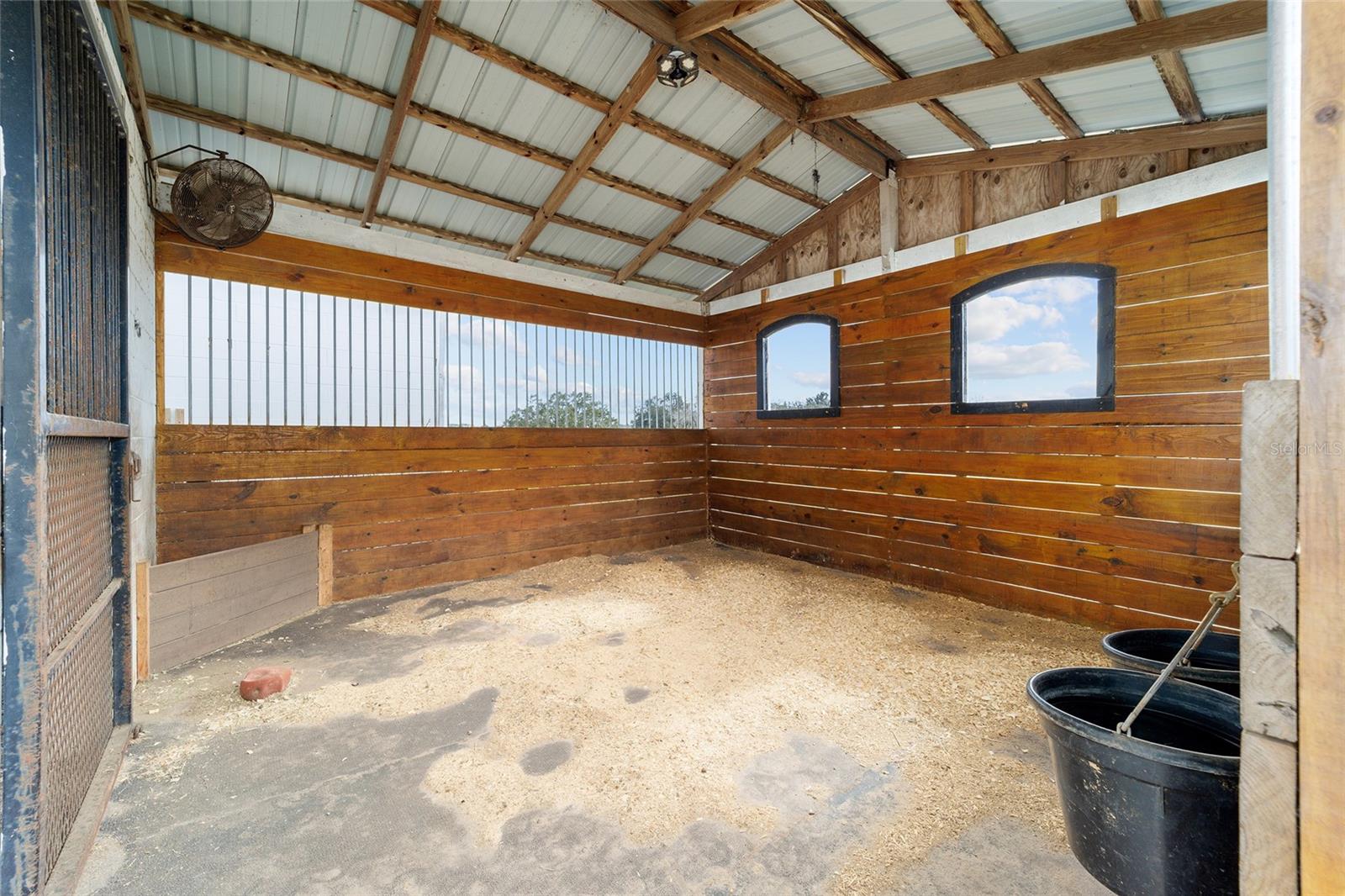 Image 32 of 37 For 15939 162nd Terrace