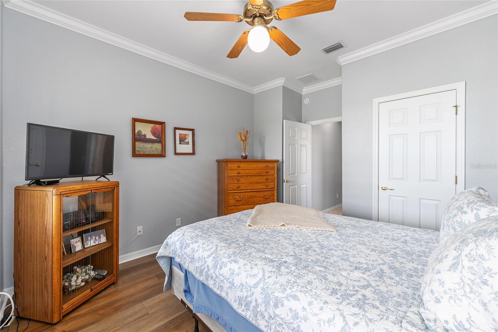 Image 33 of 72 For 8924 118th Lane