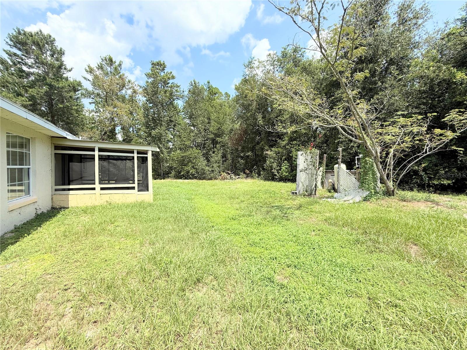 Image 20 of 21 For 26 Pine Court Loop