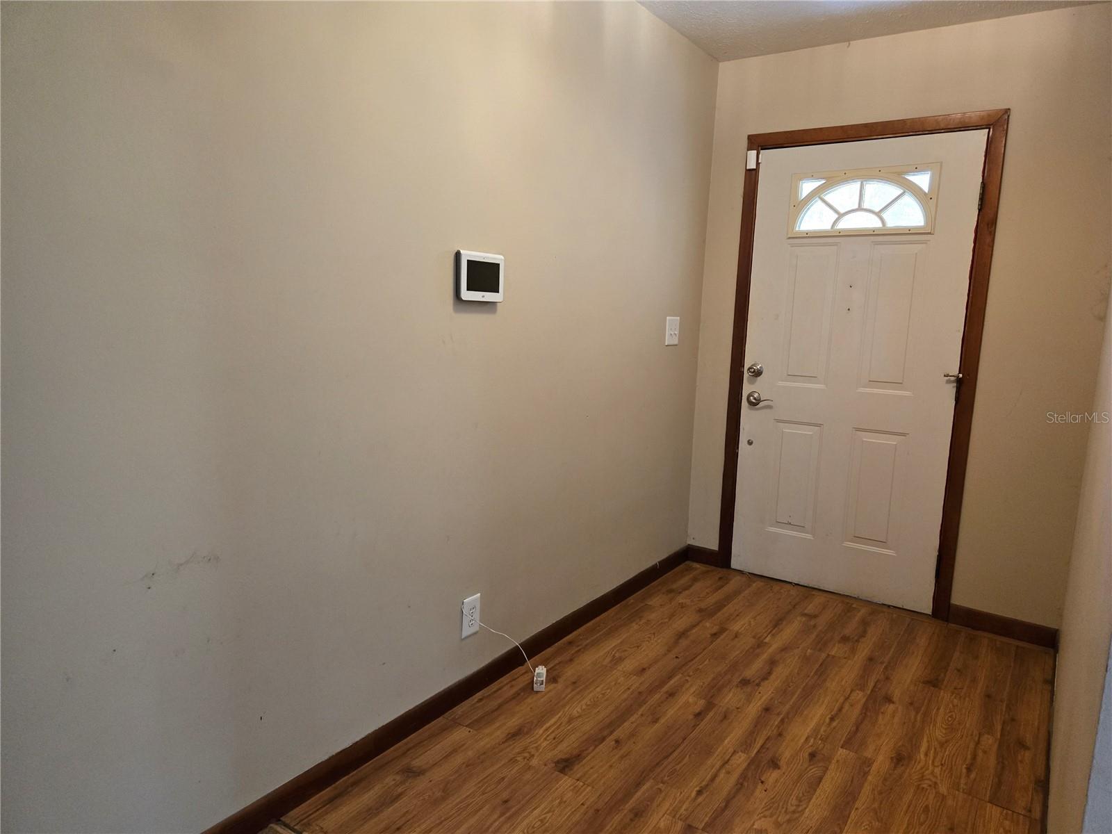 Image 16 of 49 For 17011 56th Street