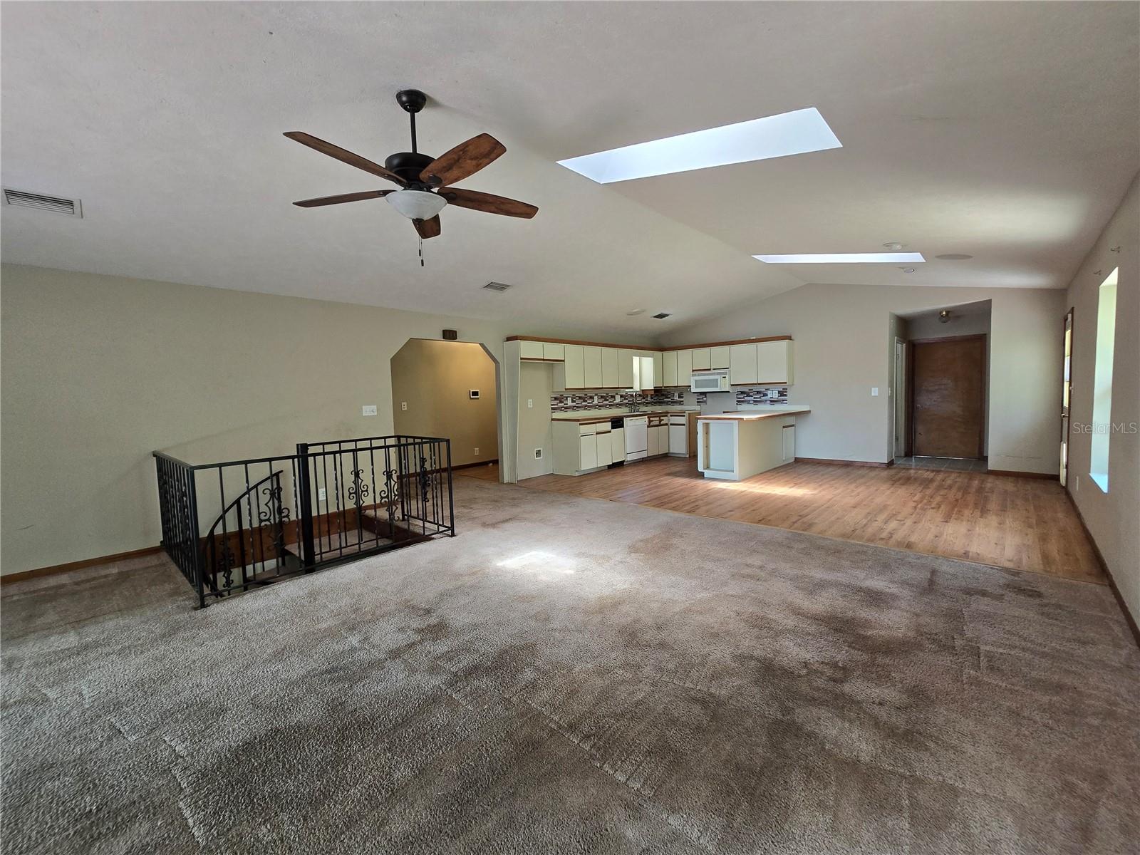 Image 5 of 49 For 17011 56th Street
