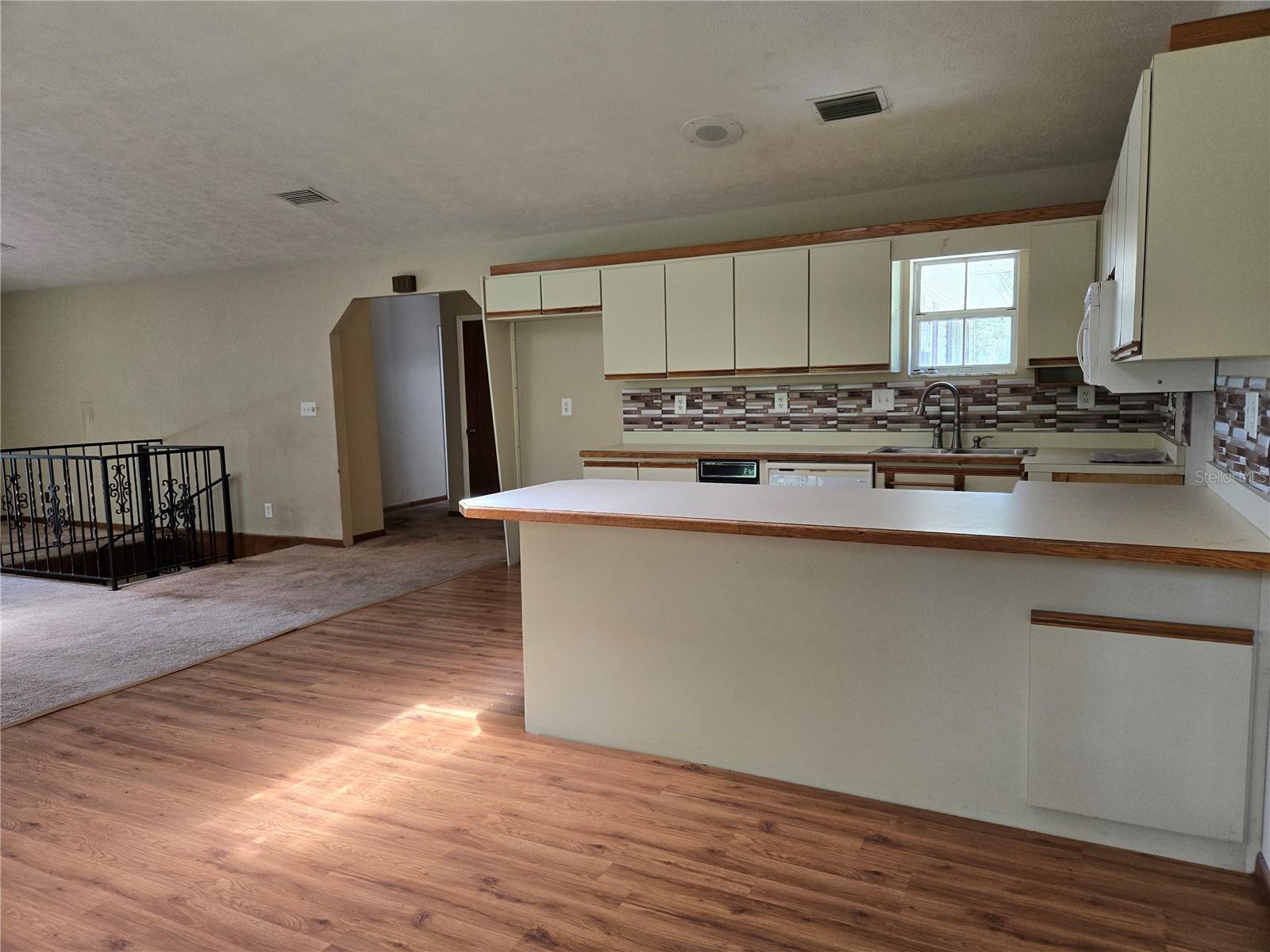 Image 8 of 49 For 17011 56th Street