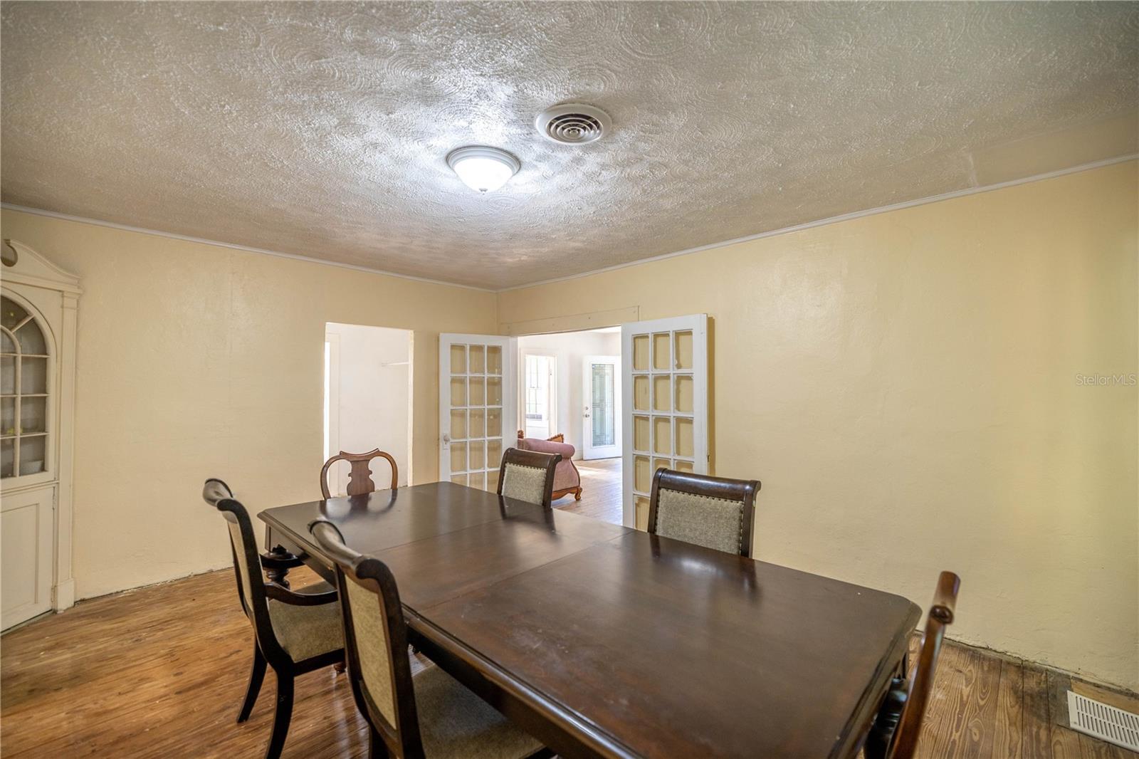 Image 15 of 33 For 4545 160th Street