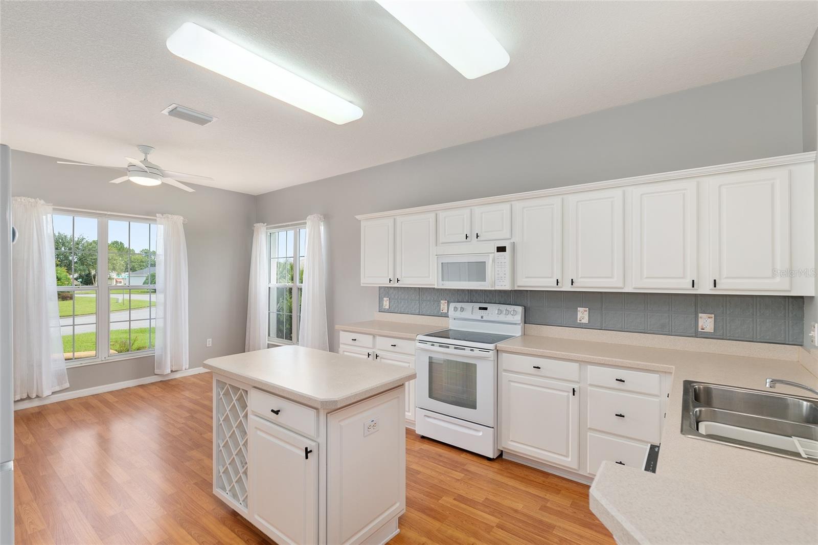 Image 28 of 77 For 9244 128th Street