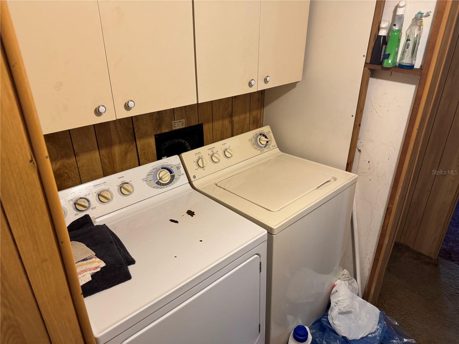 Image 14 of 29 For 2574 Cr 423  