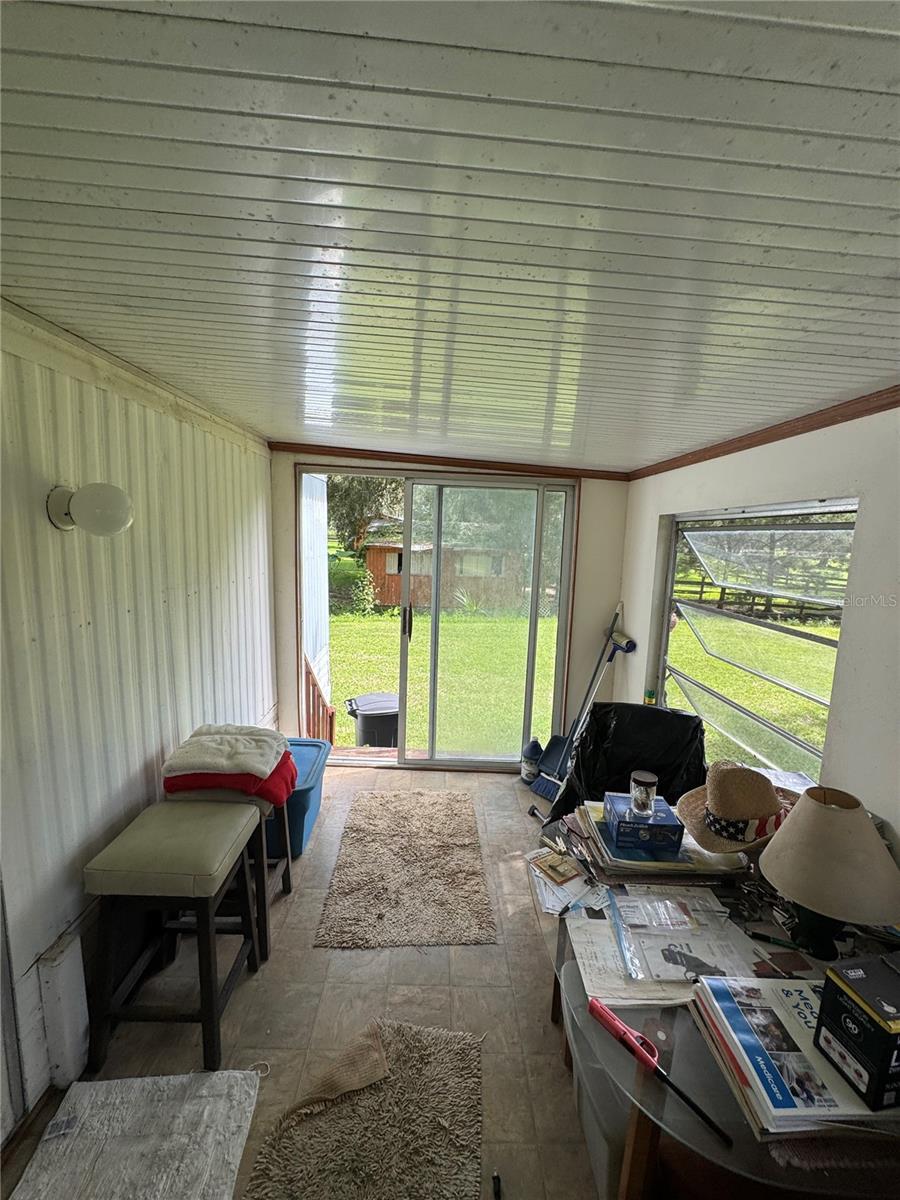 Image 16 of 29 For 2574 Cr 423  