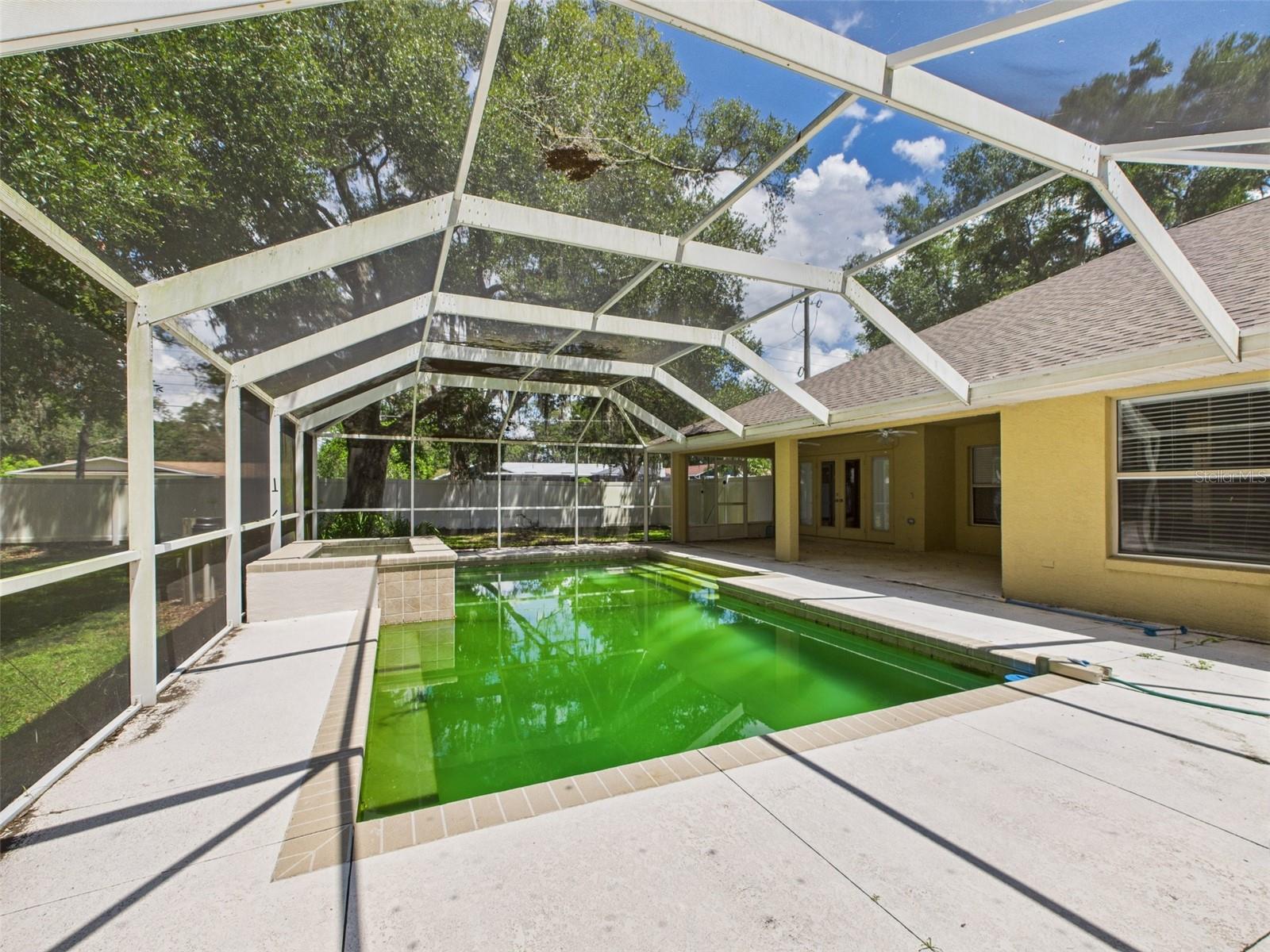 Image 22 of 46 For 802 50th Terrace