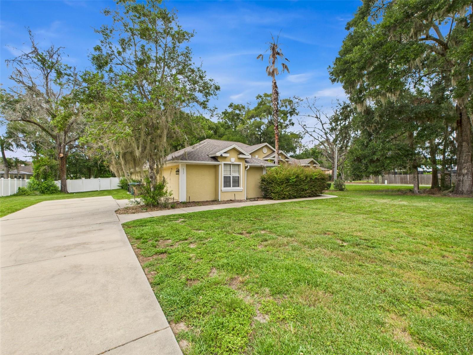 Image 38 of 46 For 802 50th Terrace
