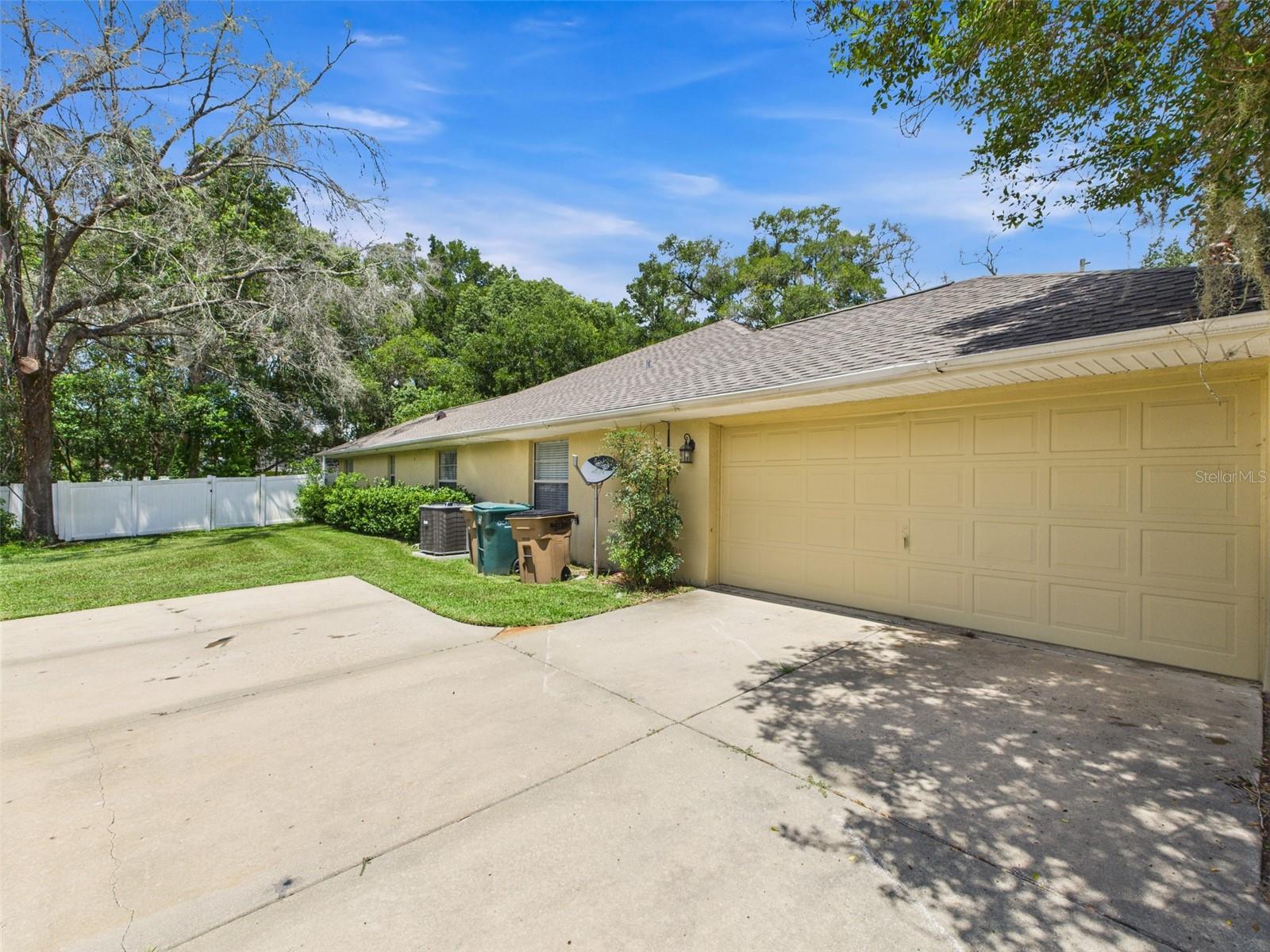 Image 4 of 46 For 802 50th Terrace