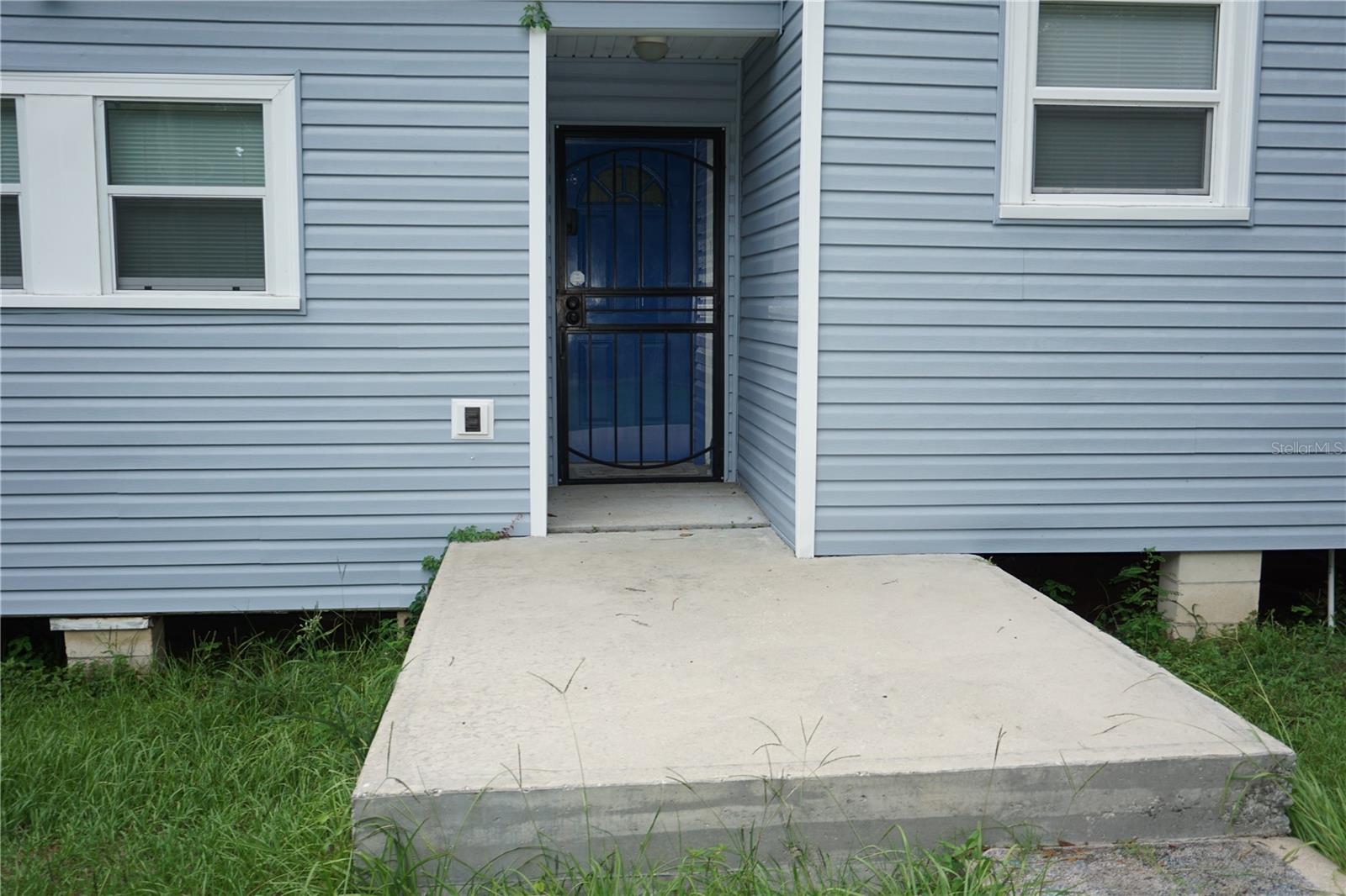 Image 5 of 56 For 5330 30th Avenue