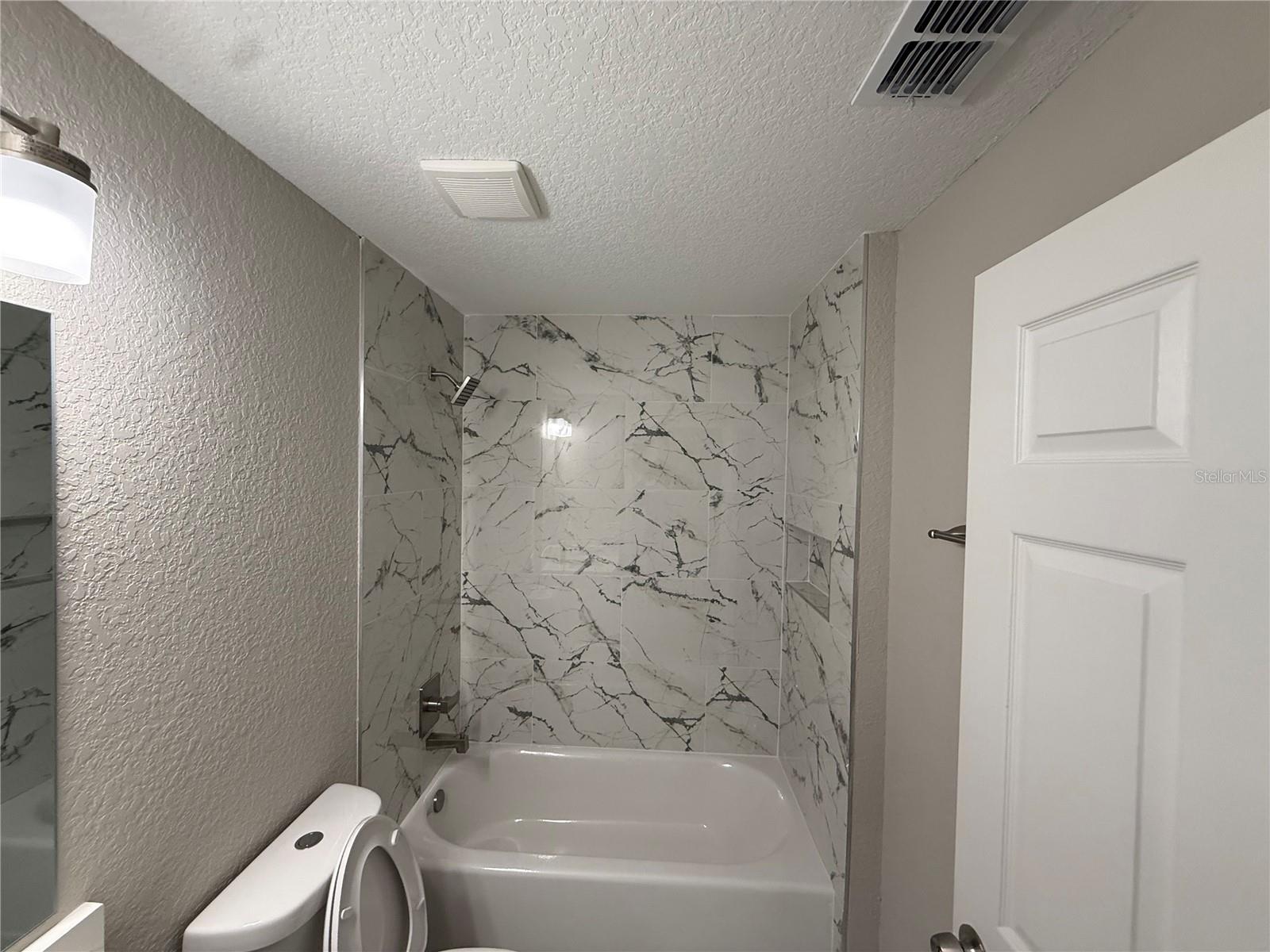 Image 10 of 15 For 3843 41 Street 2