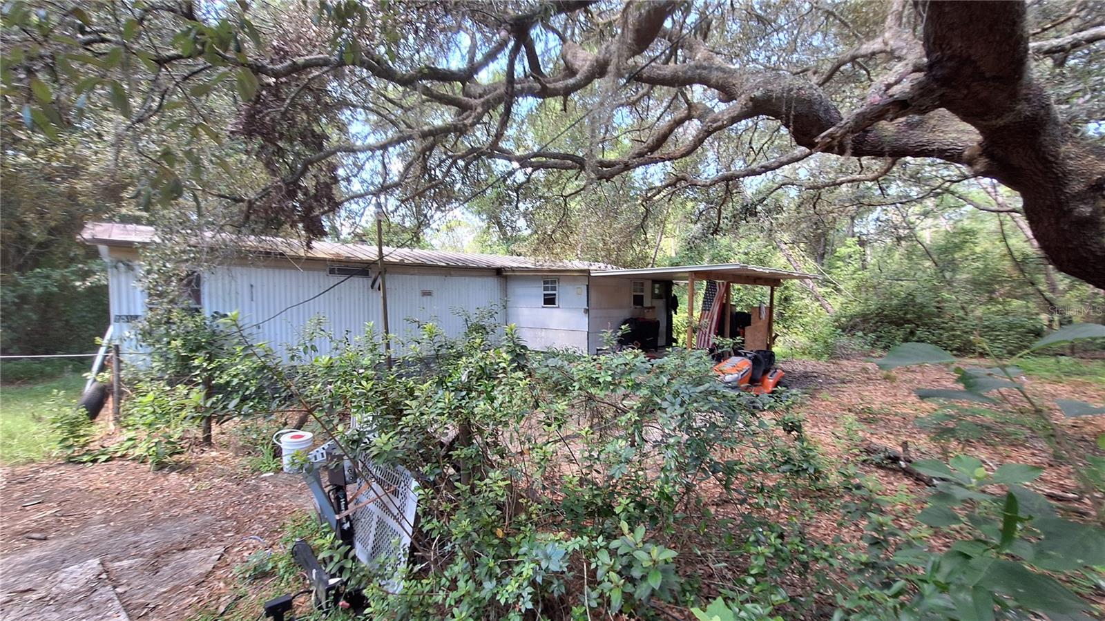 Image 34 of 40 For 13160 1st Street Road