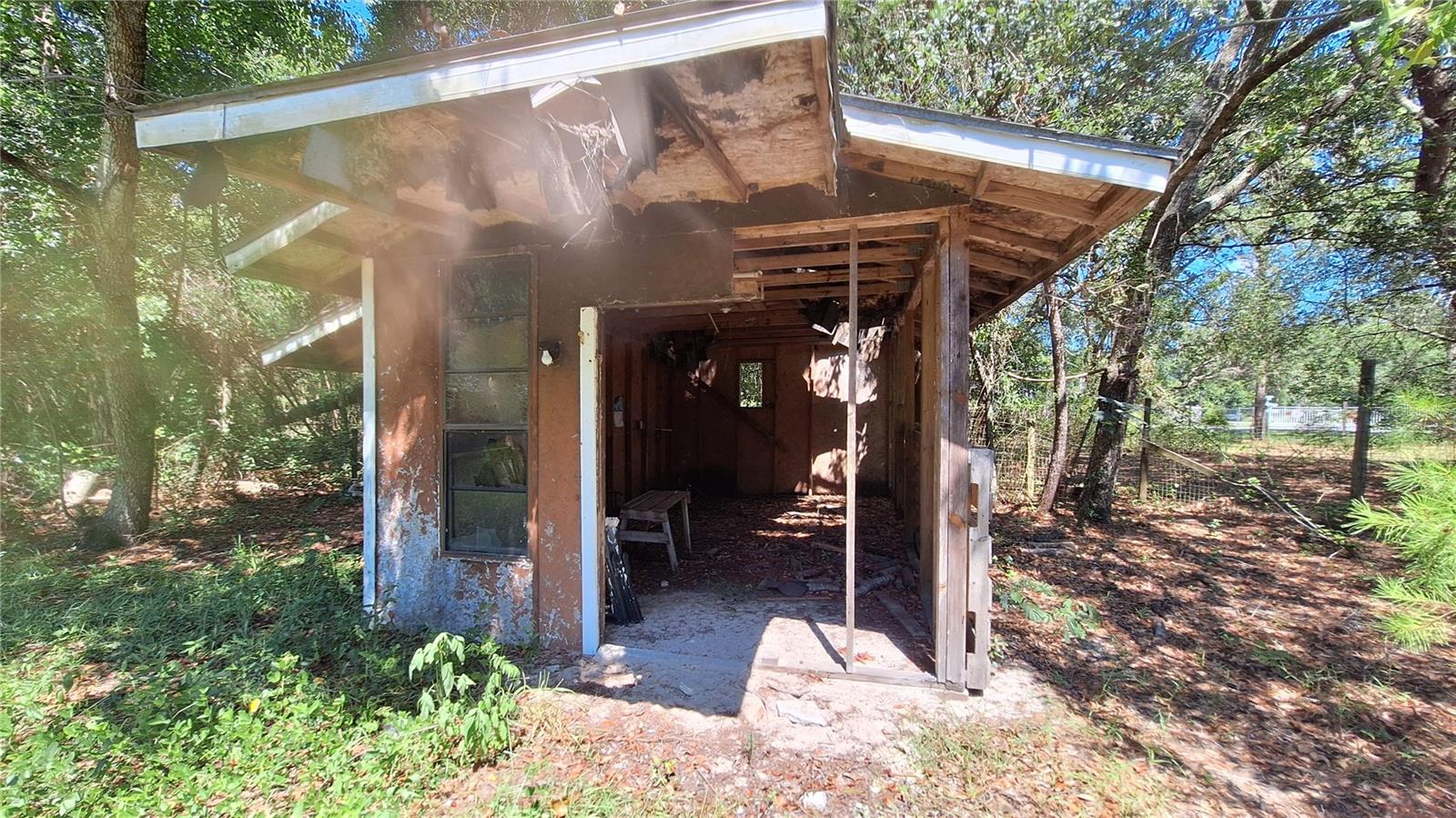 Image 4 of 40 For 13160 1st Street Road