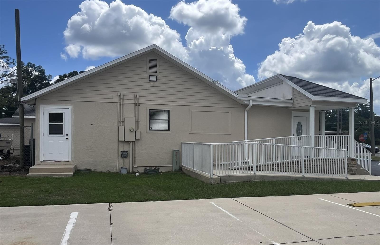 Image 3 of 12 For 3143 14th Street