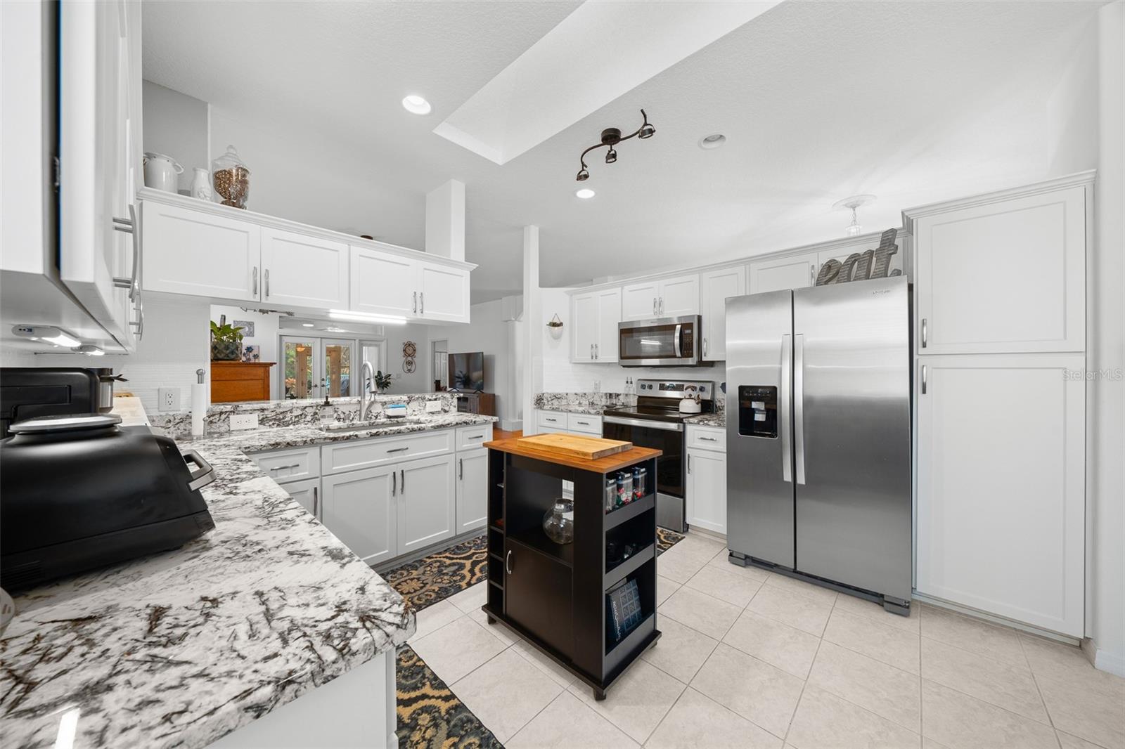 Image 16 of 44 For 3533 Belgrave Drive