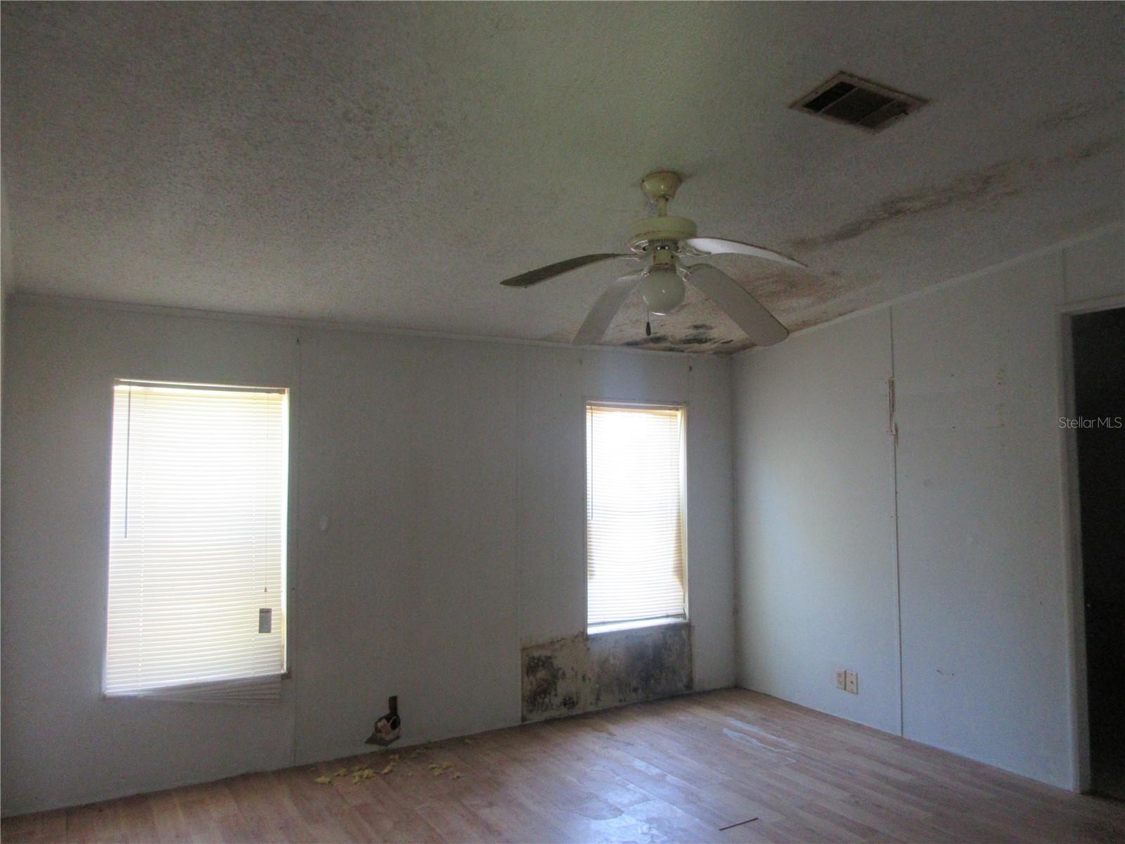 Image 13 of 61 For 15990 231st Street
