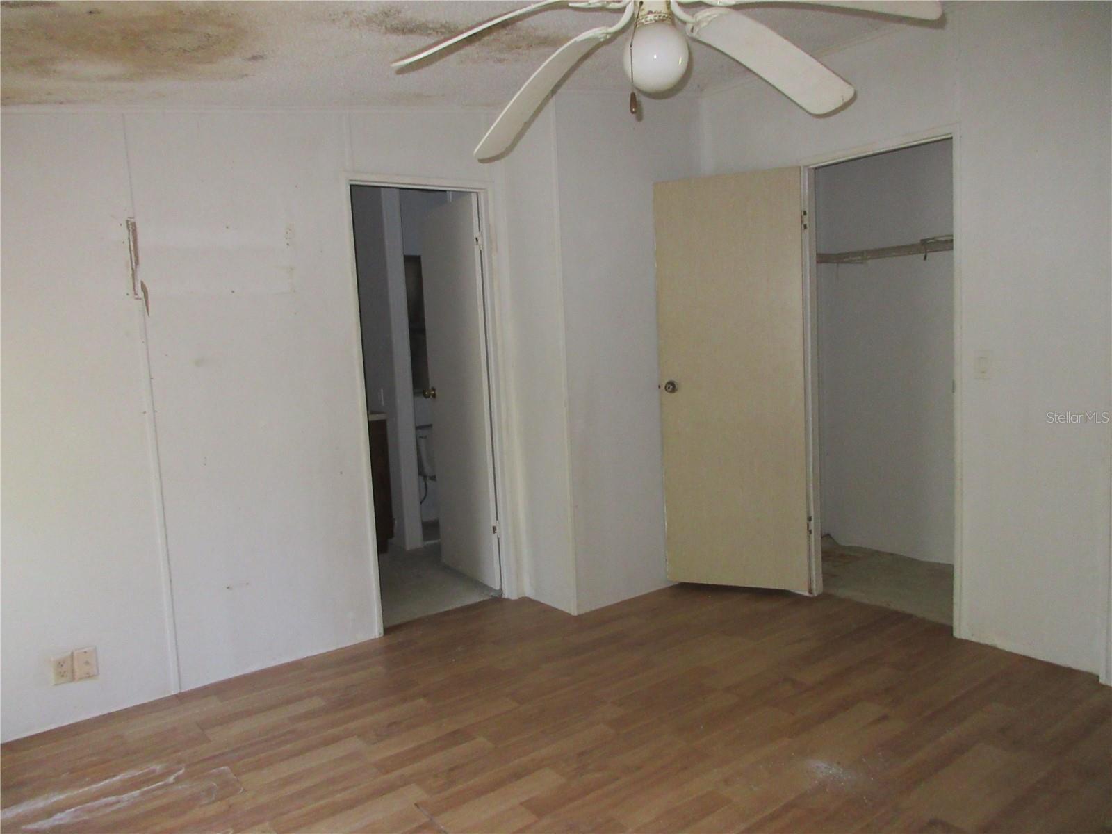 Image 15 of 61 For 15990 231st Street