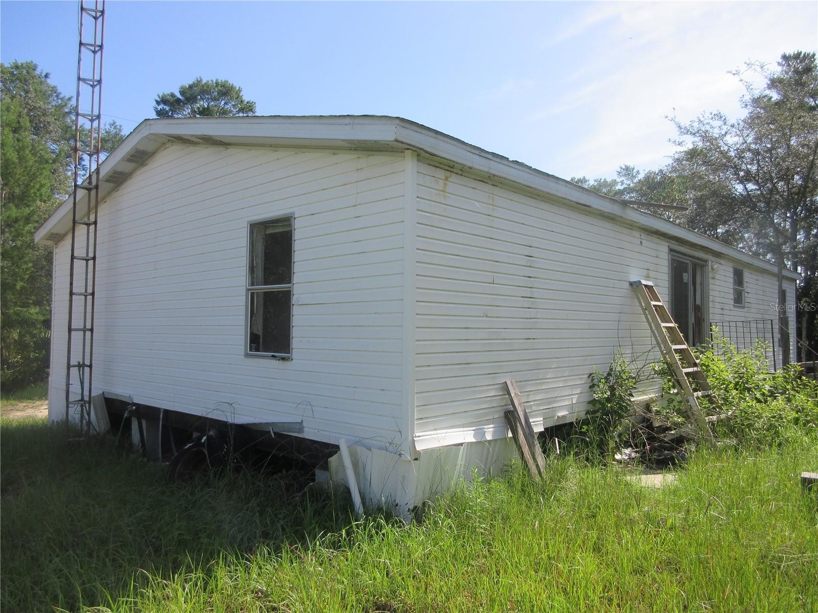 Image 3 of 61 For 15990 231st Street