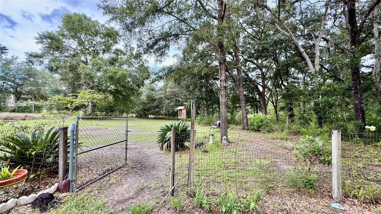 Image 40 of 47 For 11571 83rd Terrace