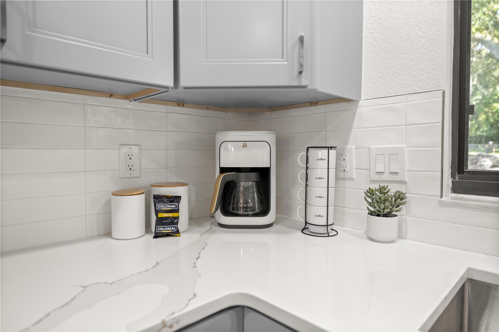 Image 3 of 62 For 10380 21st Street