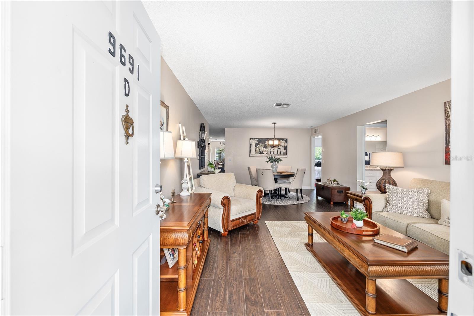 Image 4 of 29 For 9691 95th Court D