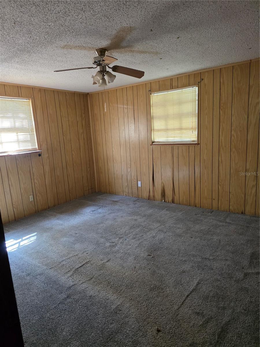 Image 8 of 13 For 14741 116th Court